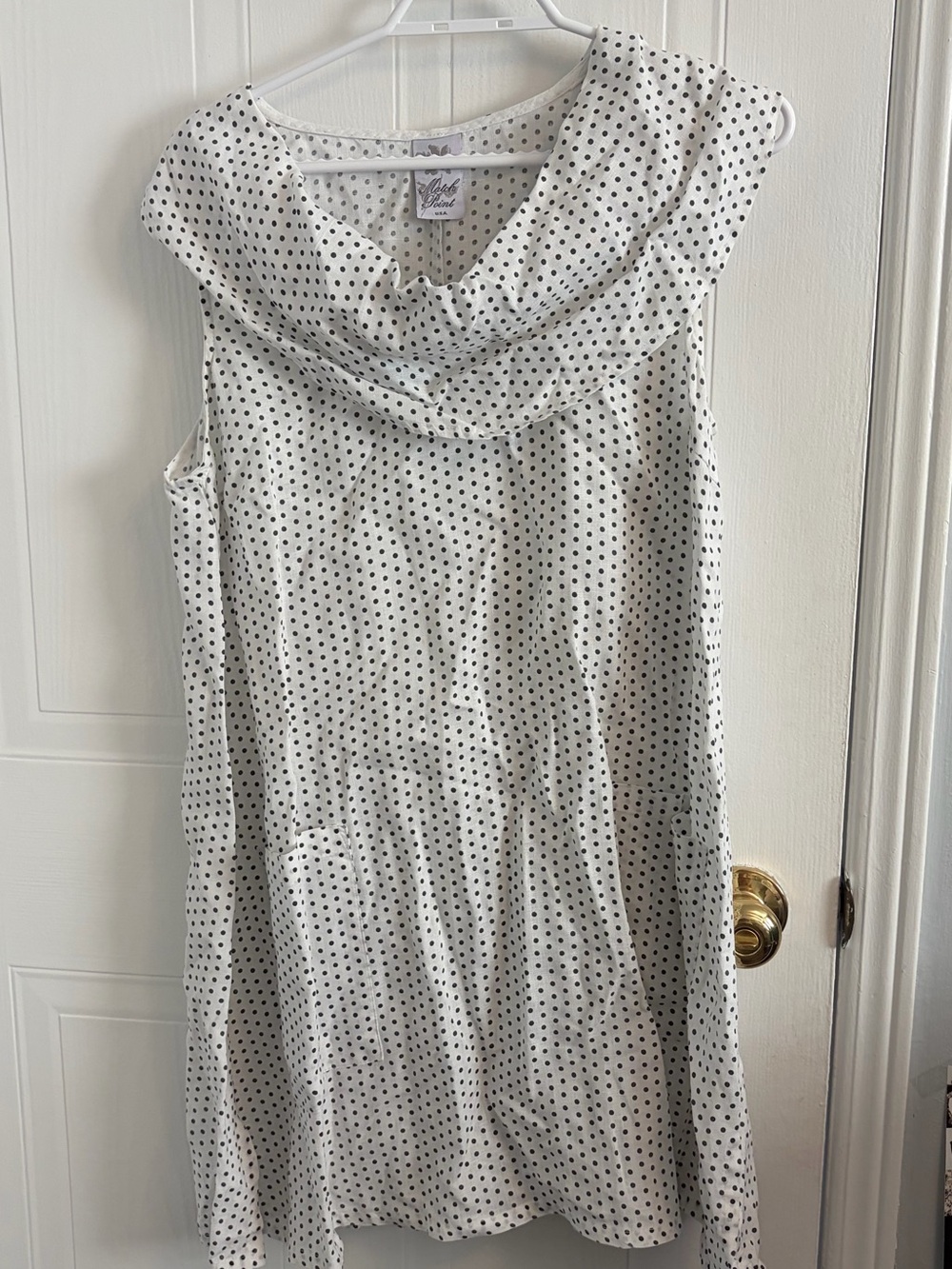 Match Point 100% Linen Sleeveless Dress with a cowl neck